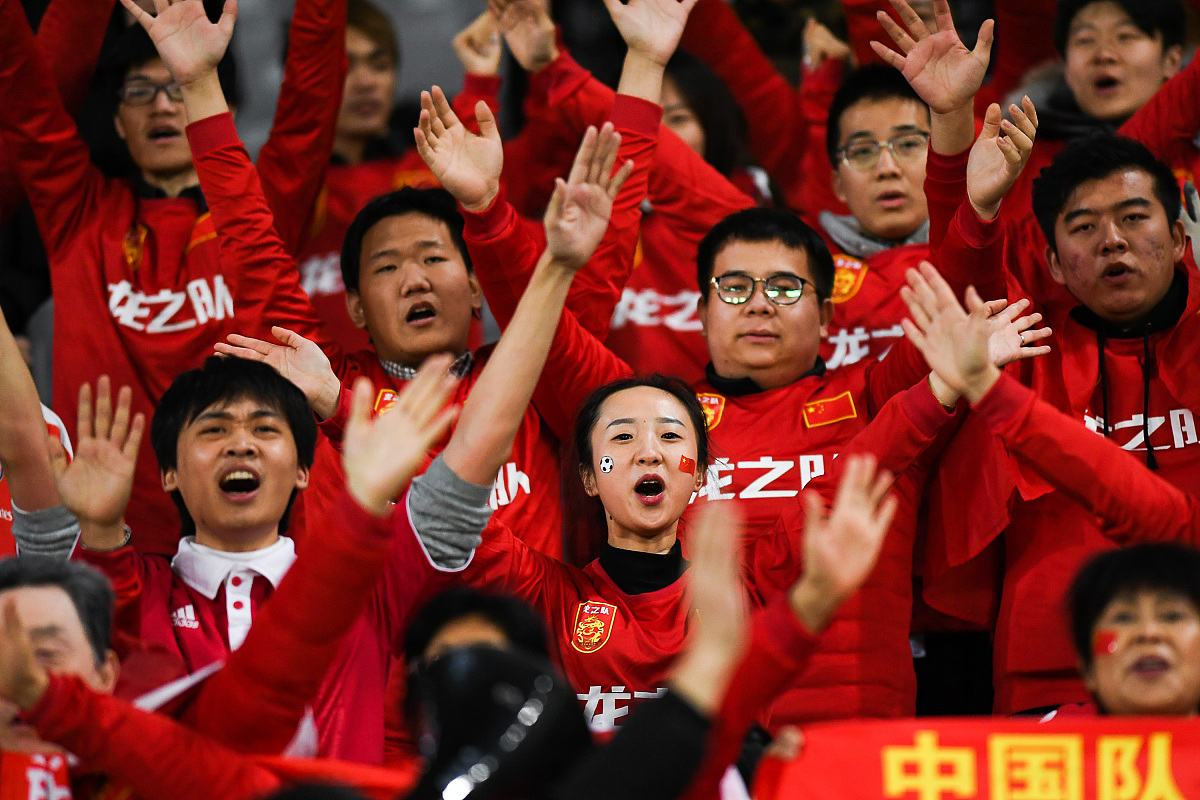 关注中国女足,球员们旗开得胜 关注中国女足,球员们旗开得胜