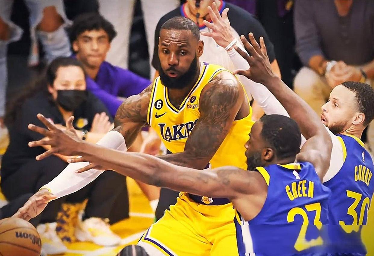 爵士队大胜灰熊，连胜场次达到场创纪录