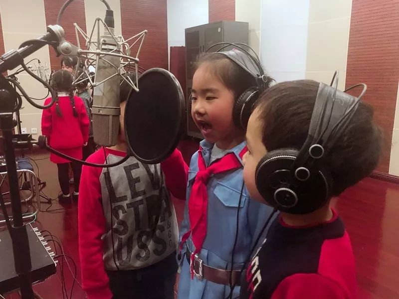 关于绿衫军队伍团结一致,全力以赴备战下一场的信息 关于绿衫军队伍团结一致,全力以赴备战下一场的信息