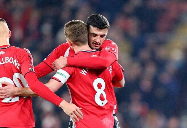 法兰克福以柏林赫塔世纪之战谁会取胜？的简单介绍