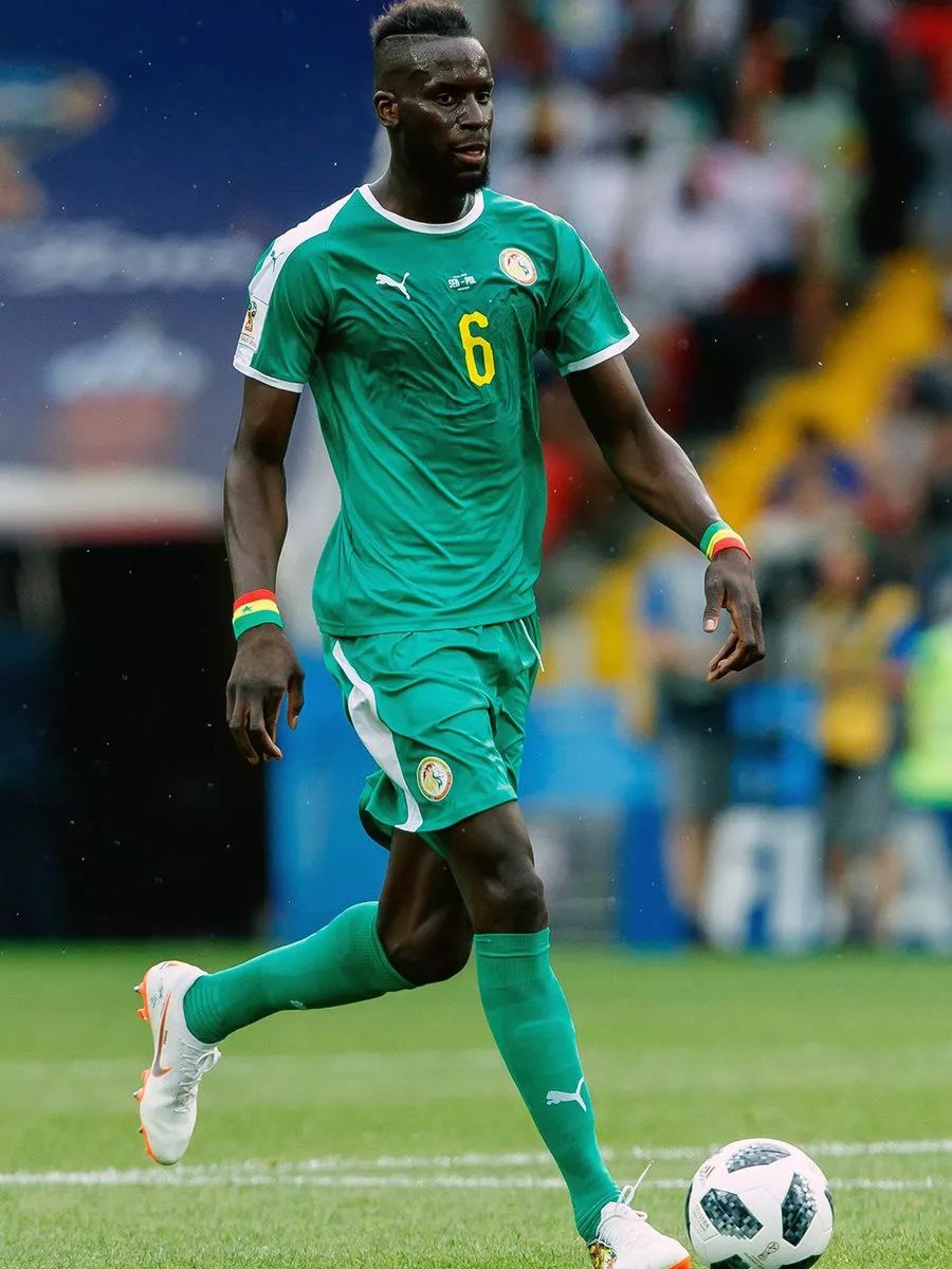 丹麦完胜国际米兰，萨内高光表现