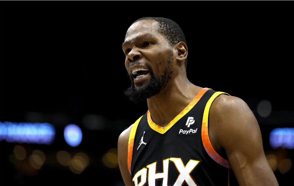 尼克斯翻盘鹈鹕，锡安状态火热的简单介绍