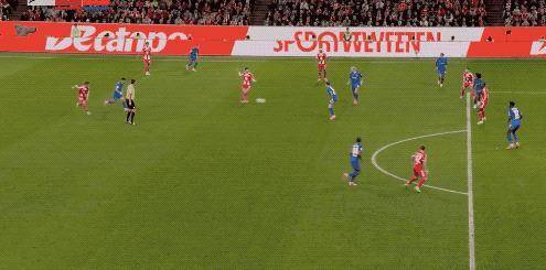 拜仁力克勒沃库森，格纳布里三分雨点燃全场