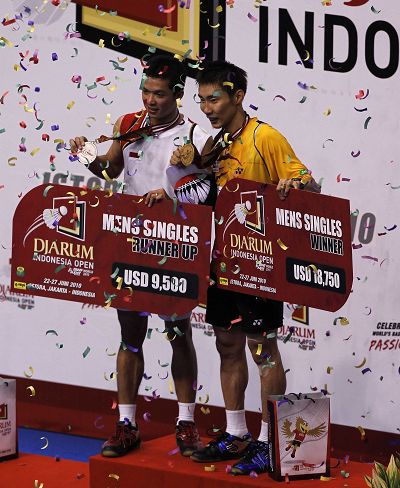 包含印度羽毛球队轻取中国羽毛球队，陶菲克绝境逆转的词条