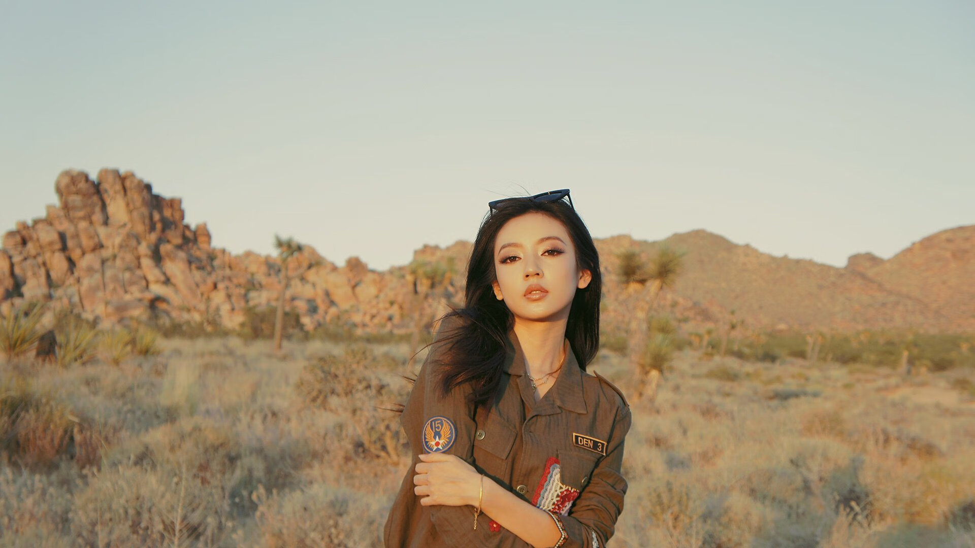 克莱式爆发点燃紫金军团,湖人关键战北京队式围剿中突围