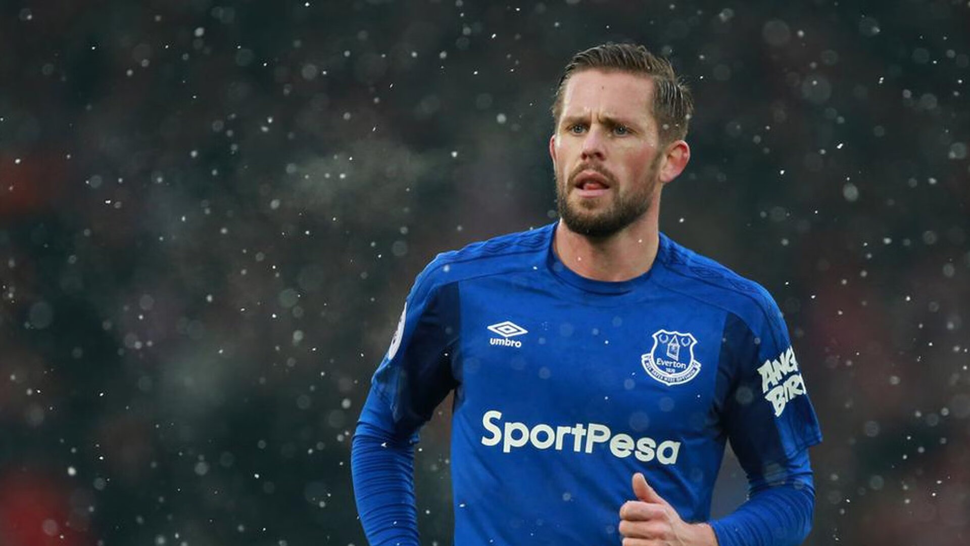 米切尔赛后评分拉满，辽宁队对阵热火，一场定义唯一性的较量